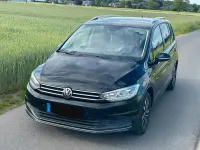 Gebraucht VW Touran 150 PS (110 kW) 2021 Schwarz Van / Kleinbus