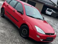 Gebraucht Ford Focus 75 PS (55 kW) 1998 Rot Limousine