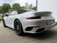 Gebraucht Porsche 991 581 PS (427 kW) 2017 Pure white Cabrio