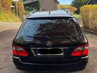 Gebraucht Mercedes E220 Avantgarde 170 PS (125 kW) 2008 Limousine