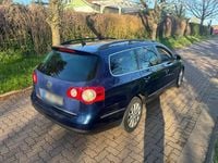 Usado VW Passat 140 HP (102 kW) 2006 Azul Carrinha