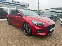 Gebraucht Ford Focus ST-Line 182 PS (133 kW) 2019 Rot Limousine