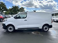 Neu Opel Vivaro Edition 120 PS (88 kW) 2025 Weiß Van / Kleinbus