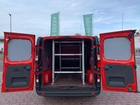Gebraucht Opel Vivaro 125 PS (91 kW) 2018 Rot Van / Kleinbus