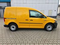 Gebraucht VW Caddy 102 PS (75 kW) 2018 Gelb Van / Kleinbus