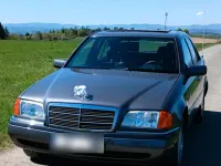 Gebraucht Mercedes C180 122 PS (89 kW) 1995 Grau Limousine