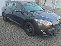 Gebraucht Renault Mégane 110 PS (80 kW) 2010 Grau Limousine