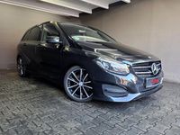 Gebraucht Mercedes B220 184 PS (135 kW) 2016 Schwarz Van / Kleinbus