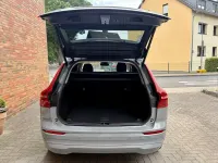 Gebraucht Volvo XC60 Core 197 PS (144 kW) 2024 Grau SUV