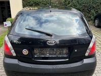 Gebraucht Kia Rio 97 PS (71 kW) 2008 Schwarz Limousine