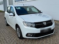 Gebraucht Dacia Sandero Lauréate 73 PS (53 kW) 2017 Weiß Limousine