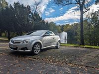 Gebraucht Opel Tigra 90 PS (66 kW) 2008 Silber Cabrio