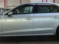 Gebraucht Audi A4 Sport 204 PS (150 kW) 2022 Florettsilber Limousine