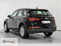 Gebraucht Audi Q5 Basis 190 PS (139 kW) 2018 Mythosschwarz (metallic) SUV