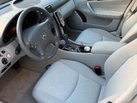 Gebraucht Mercedes C240 Elegance 170 PS (125 kW) 2002 Silber Limousine