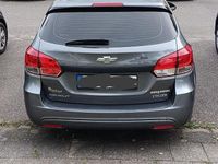 Gebraucht Chevrolet Cruze 163 PS (119 kW) 2013 Grau Kombi