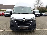 Second-hand Renault Master 150 CP (110 kW) 2022 Alb Monovolum