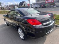 Gebraucht Opel Astra Cabriolet 140 PS (102 kW) 2009 Schwarz Cabrio