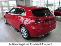 Gebraucht Mercedes A220 Business 190 PS (139 kW) 2019 Rot Limousine