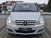 Gebraucht Mercedes B180 109 PS (80 kW) 2009 Silber Van / Kleinbus
