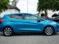 Gebraucht Ford Fiesta Titanium 101 PS (74 kW) 2018 Blau Kleinwagen