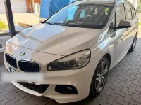 Gebraucht BMW 220 Gran Tourer M Sport 190 PS (139 kW) 2015 Weiß Van / Kleinbus