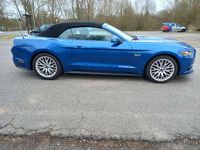 Gebraucht Ford Mustang GT 421 PS (309 kW) 2017 Blau Cabrio