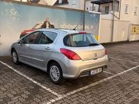 Gebraucht Peugeot 308 120 PS (88 kW) 2010 Silber Limousine