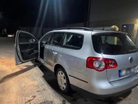 Gebraucht VW Passat 140 PS (102 kW) 2008 Silber Limousine