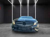 Gebraucht Mercedes A180 122 PS (89 kW) 2014 Schwarz Kleinwagen