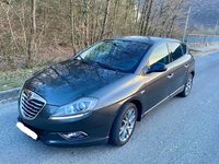 Gebraucht Lancia Delta 120 PS (88 kW) 2012 Grau Kleinwagen