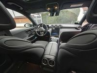Gebraucht Mercedes C200 Avantgarde 163 PS (119 kW) 2024 Grau Kombi