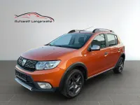 Gebraucht Dacia Sandero Celebration 90 PS (66 kW) 2017 Orange SUV