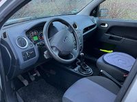 Gebraucht Ford Fusion 80 PS (58 kW) 2005 Silber Kleinwagen