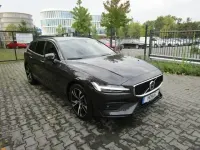 Occasion Volvo V60 Core 163 ch (119 kW) 2023 Gris Break