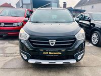 Gebraucht Dacia Lodgy Stepway 116 PS (85 kW) 2016 Schwarz Van / Kleinbus