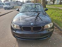 Gebraucht BMW 118 Advantage 143 PS (105 kW) 2011 Schwarz Kleinwagen