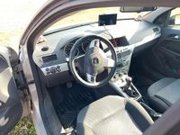 Gebraucht Opel Astra 116 PS (85 kW) 2009 Beige Limousine