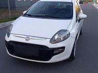 Gebraucht Fiat Punto 70 PS (51 kW) 2011 Weiß Kleinwagen