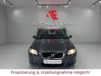 Gebraucht Volvo V50 Momentum 145 PS (106 kW) 2008 Titanium grey pearl / metallic Kombi
