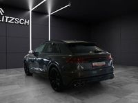 Gebraucht Audi SQ8 Ambiente 507 PS (372 kW) 2022 Daytonagrau perleffekt SUV