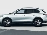 Neu VW Tiguan IQ Drive 150 PS (110 kW) 2026 Oyster silver metallic SUV