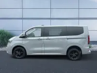 Neu VW Caravelle Style 150 PS (110 kW) 2026 Stone grey Van