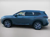 Neu Nissan X-Trail Tekna+ 213 PS (156 kW) 2025 Gun metallic SUV
