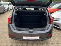 Gebraucht Kia Ceed 135 PS (99 kW) 2012 Grau Kleinwagen