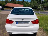 Gebraucht BMW 318 143 PS (105 kW) 2011 Weiß Limousine
