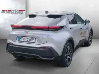 Gebraucht Toyota C-HR 140 PS (102 kW) 2025 Silver metallic / black SUV