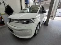 Gebraucht VW Multivan Life 150 PS (110 kW) 2022 Weiß Van / Kleinbus