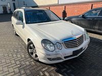 Gebraucht Mercedes E280 190 PS (139 kW) 2007 Schwarz Kombi