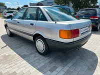 Gebraucht Audi 80 69 PS (50 kW) 1991 Silber Limousine